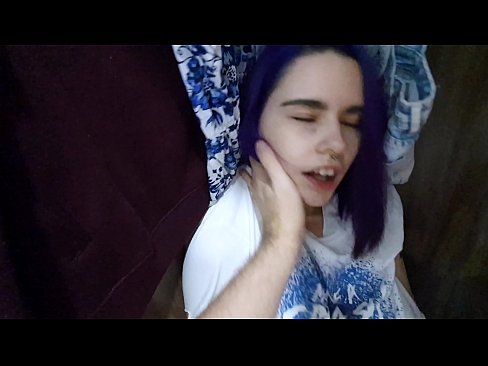 ❤️ 在衣柜里发现我的妹妹并帮助她射精 ❌ Sluts。at zh-cn.pornmega.ru